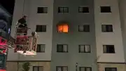 Adıyaman'da binada çıkan yangında 2 kişi dumandan etkilendi