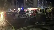 Esenyurt'ta Otomobil ve Motosiklet Çarpıştı: Araçlar Yanarak Kullanılamaz Hale Geldi