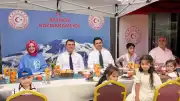 Patnos Kaymakamı Burak Dertlioğlu ve Eşi Sosyal Hizmet Modellerinden Yararlanan Çocukları Ağırladı