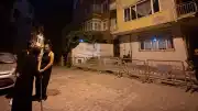 Üsküdar'da Binada Kısmi Çökme: Tahliye Edilen Aile Sokakta Kaldı