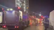 Esenyurt'ta 14 Katlı Binada Yangın: 13 Kişi Tahliye Edildi