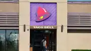 ABD'li Fast-Food Zinciri Taco Bell, Salgınla İlişkilendirilen Marul Kullanımını Durdurdu