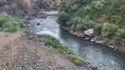 Bitlis Mutki'de dereye giren 3 kardeşten 1'i yaşamını yitirdi, 1'i kayıp