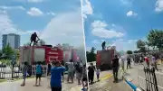 Karne Şenliğinde İtfaiye Ekiplerinden Serinletici Müdahale