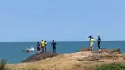 Perşembe Çaka Beyaz Kum Mevkiinde Akıntıya Kapılan 3 Kişi Kurtarıldı