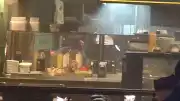 Silivri'de Restoran Yangını: 5 Çalışan Dumandan Etkilendi