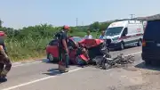 Balıkesir Erdek'te İki Otomobil Çarpıştı: 1 Ölü, 2 Yaralı