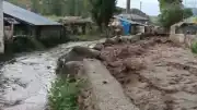 Erzurum Oltu Çatak Mahallesi'nde Sel: Dümbüllü Deresi Taştı