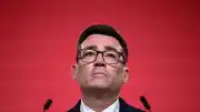 İngiltere İşçi Partisi Liderlik Yarışı Sona Erdi: Andy Burnham Yeni Başbakan Oluyor