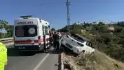 Kayseri Melikgazi'de Otomobil Şarampole Devrilmeden Askıda Kaldı: 1 Yaralı