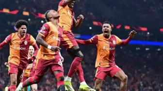 Arsenal Sportif Direktörü Andrea Berta, Galatasaray-Fenerbahçe derbisinde izleme yaptı