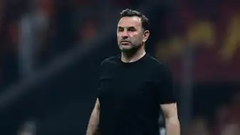 Galatasaray, Antalyaspor'u 4-2 Mağlup Ederek Üst Üste 4. Şampiyonluğunu Kutladı