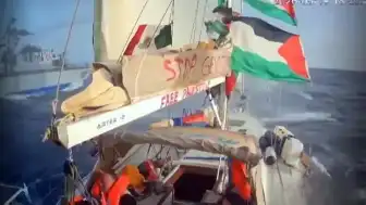 İsrail, Küresel Sumud Filosu'na Müdahale Etti: Tekneler Alıkonuldu, İletişim Kesildi