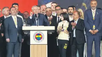 Fenerbahçe'de Aziz Yıldırım Yeniden Başkan Seçildi