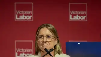 Jacinta Allan'ın Haftası: Reformlar, Seçim Yasası Tartışmaları ve Tartışmalı Referanslar Liderlik Spekülasyonlarını Alevlendirdi