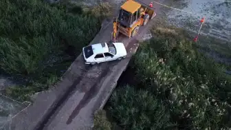 Karaman'da otomobilin dereye devrilmesi sonucu 3 çocuk yaşamını yitirdi, 4 kişi yaralandı