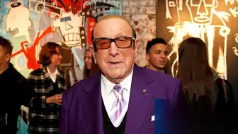 Müzik dünyasının efsane ismi Clive Davis hayatını kaybetti
