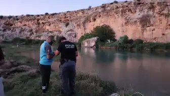 Adıyaman'da Göksu Çayı'nda Akıntıya Kapılan Genç İçin Arama Kurtarma Çalışmaları Sürüyor