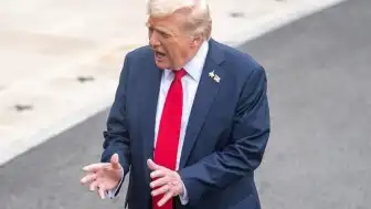 Trump'tan İran'a Sert Müdahale Uyarısı: 'Bugün de Vuracağız'