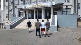 Aydın'da 131 Yıl Hapis Cezasıyla Aranan Çocuk Suçlu Yakalandı