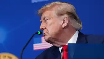 Donald Trump İran'ın Tutuklu ABD Vatandaşını Serbest Bıraktığını Duyurdu