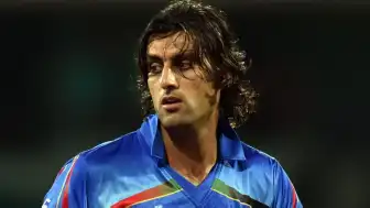 Afganistanlı kriket oyuncusu Shapoor Zadran 38 yaşında hayatını kaybetti