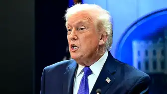 ABD Başkanı Trump: İran'a Saldırılar Sadece "Bir Süreliğine" Ertelendi