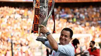 Acun Ilıcalı, Hull City'nin Premier Lig'e Yükselişini Wembley'de Kutladı