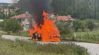 Amasya'da Trafik Kazası: Dede ve Torun Hayatını Kaybetti, 2 Kişi Yaralandı