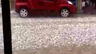 Ankara'da Dolu Yağışı Hayatı Olumsuz Etkiledi