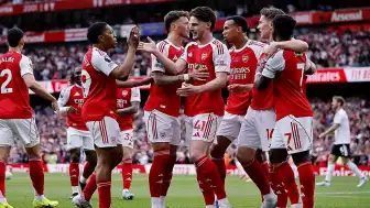 Arsenal, 22 Yıl Aradan Sonra İngiltere Premier Lig Şampiyonu Oldu
