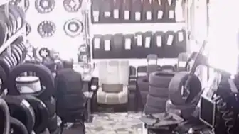 Bayrampaşa'da Akrabasını Silahla Vuran Şüpheli Kamerada