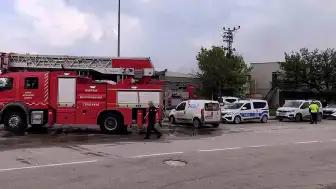 Bursa'da Sunta Fabrikasında Yangın: İtfaiye Hızla Müdahale Etti