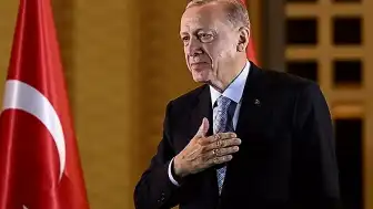 Cumhurbaşkanı Erdoğan'dan Yeni Siyasi Geçişler Açıklaması: 'Aramıza Katılacak Yeni İsimler Olabilir'