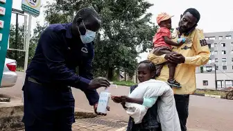 Demokratik Kongo Cumhuriyeti ve Uganda'da Ebola Salgını: 80'den Fazla Şüpheli Ölüm
