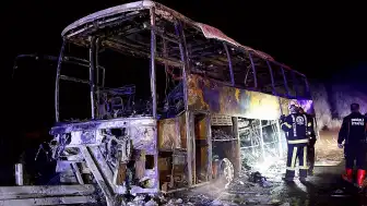 Denizli'de Otobüs Kazası: 7 Kişi Hayatını Kaybetti, 30 Yaralı