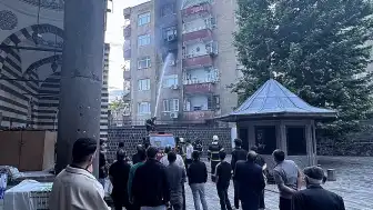 Diyarbakır'da Yangın: İtfaiye Eri Yaralandı, 2 Kişi Duman Soludu