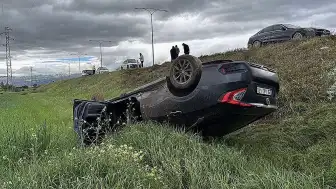Erzincan'da Trafik Kazası: 4 Yaralı, 2'si Çocuk