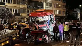 Giresun'da Trafik Kazası: Aynı Aileden 5 Kişi Hayatını Kaybetti