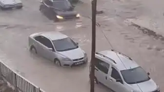 Hatay ve Osmaniye'de Sağanak Yağış Hayatı Olumsuz Etkiledi
