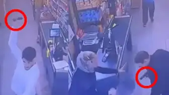 İstanbul'da Zincir Market Kavgasında Bıçak ve Silahlar Çekildi: 3 Gözaltına Alındı