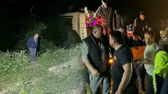 Kastamonu'da Sisin Neden Olduğu Kazada 25 Yaşındaki Sürücü Hayatını Kaybetti, 3 Kardeş Yaralandı