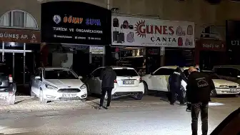 Kayseri'de Turizm Acentesine Silahlı Saldırı: 7 Kurşun İsabet Etti