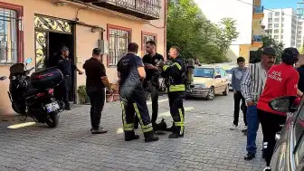 Kocaeli'de Evden Cansız Beden Çıktı: Kötü Koku İhbarı Sonucu 40 Yaşındaki Y.K. Ölü Bulundu