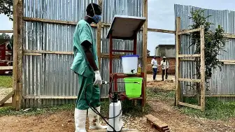 Kongo'da Ebola Salgınında Can Kaybı 131'e Yükseldi