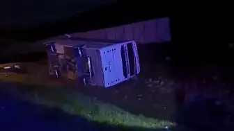 Malatya-Kayseri Karayolunda Midibüs Devrildi: 27 Yaralı