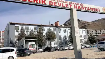 Mardin'de 2 Yaşındaki Çocuk Kamyonetin Altında Kaldı