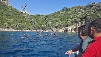 Marmaris'te Tur Teknesi Battı: 148 Kişi Kurtarıldı