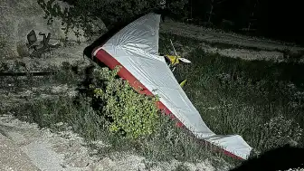 Nevşehir'de Turist Taşıyan Microlight Acil İniş Yaptı: Pilot ve Yolcu Yaralandı