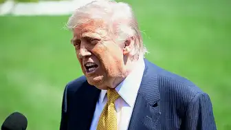 Politico: Trump Yönetimi Küba'ya Askeri Harekat Seçeneğini Değerlendiriyor